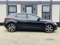 Used Seat Leon SE 105 HP (77 kW) 2015 Black Hatchback