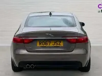 Second-hand Jaguar XF R-Sport 180 CP (132 kW) 2017 Maro Berlinǎ