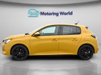 Used Peugeot 208 Allure 100 HP (73 kW) 2020 Yellow Hatchback