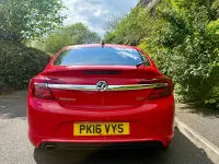 Begagnad Vauxhall Insignia SRi 136 HK (100 kW) 2016 Röd Halvkombi