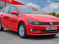 Used VW Polo SE 65 HP (47 kW) 2019 Red Hatchback