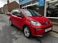 Begagnad VW up! Beats 60 HK (44 kW) 2018 Röd Halvkombi