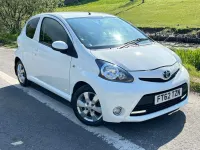 Usado Toyota Aygo 2013 Branco Citadino