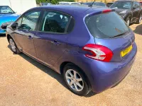 Used Peugeot 208 Active 68 HP (50 kW) 2014 Blue Hatchback