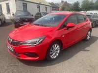 Used Vauxhall Astra Business Edition 103 HP (75 kW) 2020 Red Hatchback