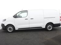 Used Vauxhall Vivaro 150 HP (110 kW) 2024 White MPV