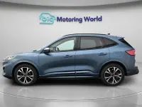 Usado Ford Kuga ST-Line X 190 CV (139 kW) 2022 Azul SUV