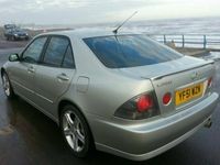 Used Lexus IS200 153 HP (112 kW) 2002 Sedan