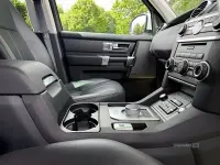 Used Land Rover Discovery 4 SE 2015 White SUV