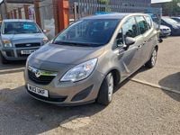 Używany Vauxhall Meriva 2012 Brązowy Minivan