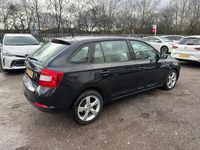 Gebraucht Skoda Rapid Elegance 105 PS (77 kW) 2014 Schwarz Kleinwagen