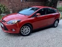 Used Ford Focus Titanium 115 HP (84 kW) 2011 Orange Hatchback