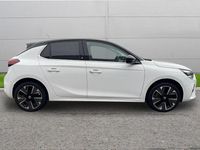 Used Vauxhall Corsa-e Elite 98 kW (134 HP) 2020 White Hatchback
