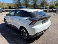 Begagnad MG MG4 EV SE 125 kW (170 HK) 2023 Halvkombi