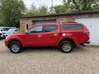Used Mitsubishi L200 178 HP (130 kW) 2015 Red Pickup