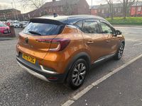 Second-hand Renault Captur Version S 2020 Portocaliu SUV