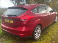 Used Ford Focus Titanium 150 HP (110 kW) 2017 Red Hatchback