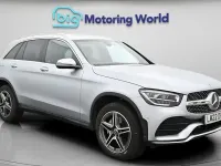 Usata Mercedes GLC300e AMG line 320 CV (235 kW) 2022 Argento Station wagon