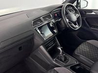 Used VW Tiguan R-line 150 HP (110 kW) 2023 Pure white SUV