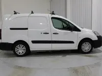 Second-hand Citroën Berlingo 100 CP (73 kW) 2018 Alb Monovolum