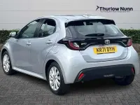 Second-hand Toyota Yaris Hybrid 116 CP (85 kW) 2021 Argintiu Hatchback