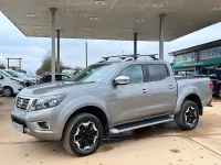 Begagnad Nissan Navara Tekna 190 HK (139 kW) 2019 Grå Pickup