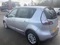 Used Renault Scénic III Dynamique 110 HP (80 kW) 2014 Silver MPV