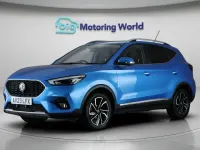 Käytetty MG ZS Exclusive 111 HP (81 kW) 2023 Sininen Katumaasturi
