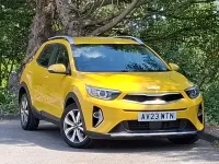 Used Kia Stonic 99 HP (72 kW) 2023 Yellow SUV