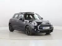 Used Mini Cooper Hatch 136 HP (100 kW) 2019 Blue/black Hatchback