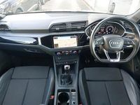 Begagnad Audi Q3 Black Edition 150 HK (110 kW) 2021 Svart SUV