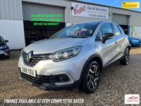 Used Renault Captur Dynamique 90 HP (66 kW) 2018 Silver SUV