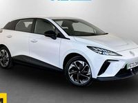 Used MG MG4 EV SE 125 kW (170 HP) 2023 White Hatchback