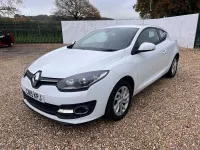 Usado Renault Mégane Coupé Dynamique 110 HP (80 kW) 2015 Branco Coupé