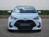 Used Toyota Yaris Design 116 HP (85 kW) 2024 White Hatchback