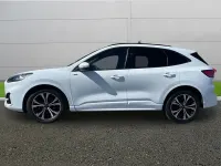 Usado Ford Kuga ST-Line X 190 HP (139 kW) 2023 Branco SUV