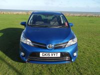 Used Toyota Verso Trend 147 HP (108 kW) 2015 Blue MPV