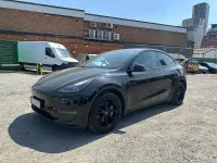 Used Tesla Model Y Long Range AWD 250 kW (340 HP) 2023 Black SUV