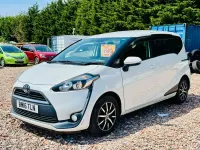 Used Toyota Sienta 120 HP (88 kW) 2016 White MPV