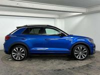 Used VW T-Roc R-line 150 HP (110 kW) 2018 Blue SUV