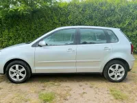 Begagnad VW Polo Match 70 HK (51 kW) 2008 Silver Halvkombi