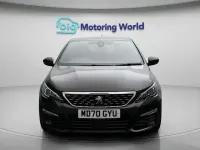 Gebraucht Peugeot 308 Premium 131 PS (96 kW) 2021 Schwarz Kleinwagen