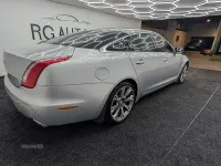 Used Jaguar XJ Luxury 275 HP (202 kW) 2012 Silver Sedan