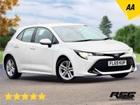 Used Toyota Corolla 116 HP (85 kW) 2019 White Hatchback