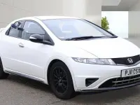 Used Honda Civic 98 HP (72 kW) 2011 White Hatchback