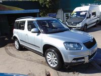 Używany Skoda Yeti 2015 Srebrny SUV