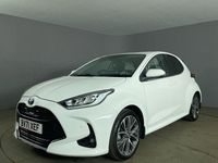 Used Toyota Yaris Hybrid 116 HP (85 kW) 2021 White Hatchback