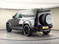 Used Land Rover Defender SE 200 HP (147 kW) 2020 Santorini black SUV
