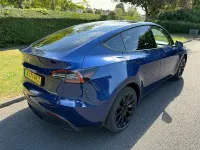 Used Tesla Model Y Long Range AWD 378 kW (514 HP) 2022 Blue SUV