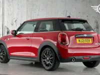 Used Mini Cooper Classic 136 HP (100 kW) 2021 Red Hatchback